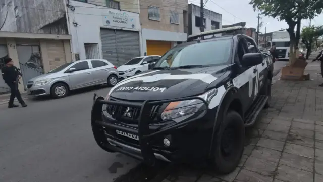 Carro da polícia civil