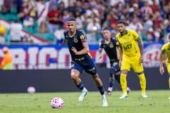 Luciano Juba em cobrança de pênalti do Bahia
