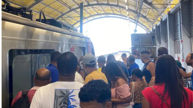 acidente em estação de metrô de salvador