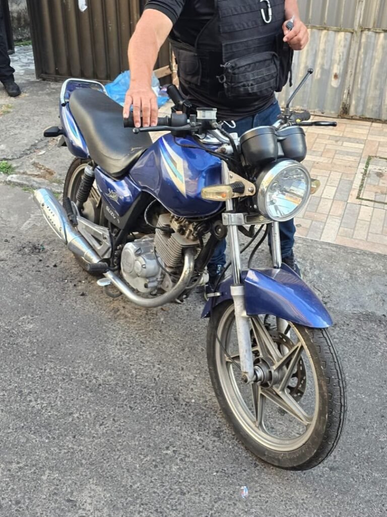 moto apreendida no Imbuí, em Salvador