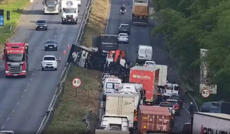 acidente que ocorreu na sexta-feira (23) na BR-324