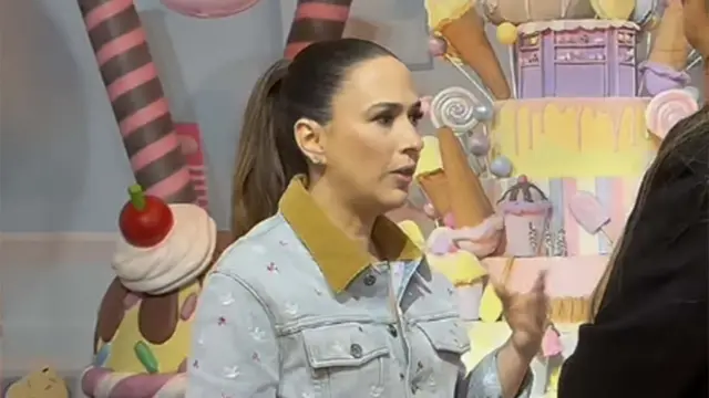 Tata Werneck e Rafael Vitti posam com a filha Clara Maria na festa de 7 anos dela