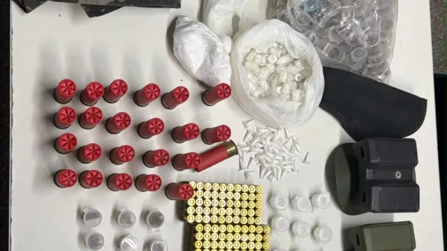 A Rondesp é mau: carregamento de droga e arsenal de armas são apreendidos no Calabar