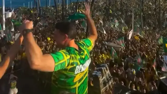 flavio bolsonaro no morro do cristo em salvador